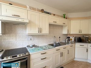 Kitchen/diner- click for photo gallery
